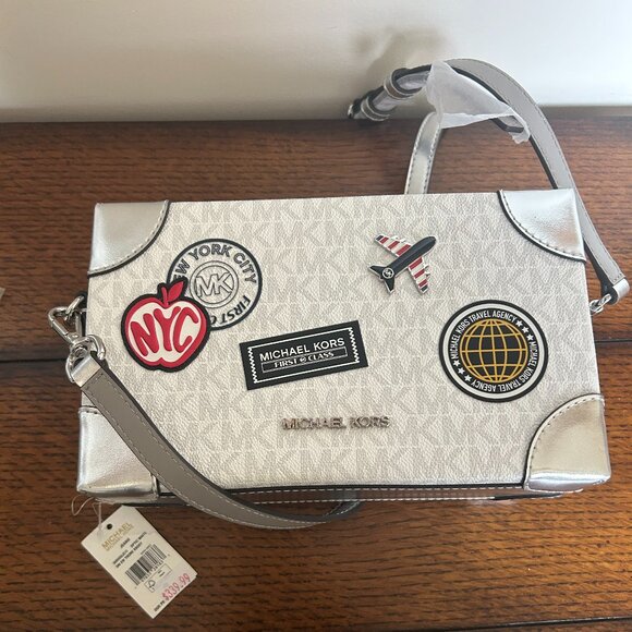 Michael Kors Trunk Crossbody NWT - Picture 7 of 7